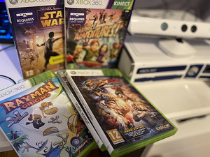 Xbox 360 + KINECT + 6 mängu (2 foto / 3)