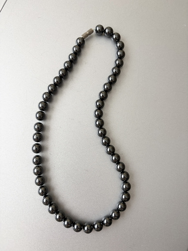 Klaashelmestega kaelakee, 40 cm