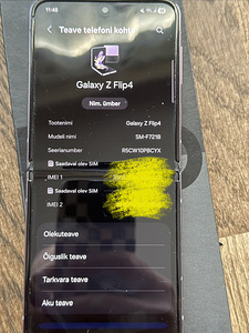 Samsung Galaxy Z Flip 4 (7 foto / 8)