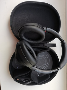 SONY WH-1000Xm3 (2 foto / 2)