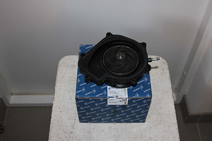 MB C200 W204 veepump (1 foto / 2)
