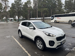 Kia sportage (2 foto / 9)
