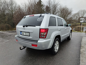 Jeep Grand Cherokee 2008a (2009 muudeliaasta) (4 foto / 12)