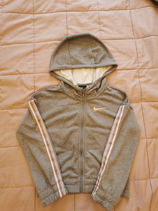 Nike spordijope, 128-137 (1 foto / 3)