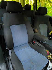 Volkswagen golf (2 foto / 5)