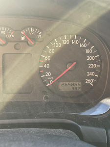 Vw bora 1.6 (7 foto / 7)