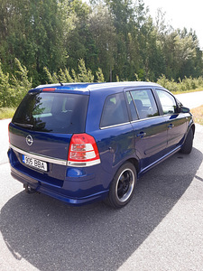 Opel Zafira 2 (4 foto / 15)