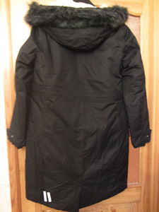 Huppa naiste talveparka VIENNA, must, L (6 foto / 6)