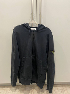 Продам Stone Island zip Xl (1 фото из 3)