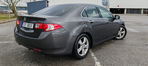 Honda Accord 2.2 110kw 2009a (3 foto / 9)