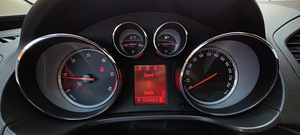 Opel Insignia 4x4 (6 foto / 11)