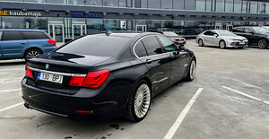 BMW 730 D (3 фото из 7)