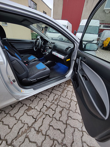 Honda Civic (6 foto / 9)