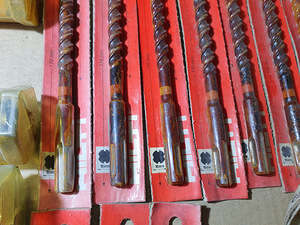 Hilti Kivipuurid 33 tk (5 foto / 7)