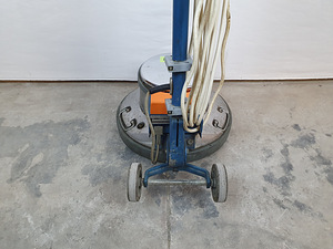 Põrandahooldusmasin Electrolux UB821 (6 foto / 10)