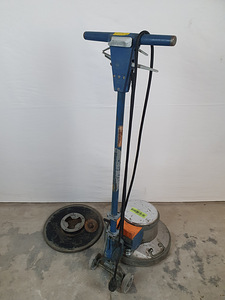 Põrandahooldusmasin Electrolux UB821 (4 foto / 9)