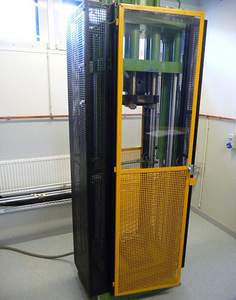 Presspink, press Lauffer Pressen VA80, 286 H, uueväärne (3 foto / 10)