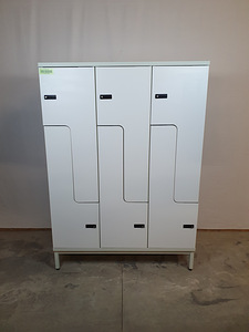 Kapp, riidekapp, garderoobikapp, metallkapp, Z-uksega (3 foto / 8)