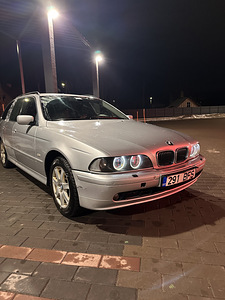 BMW 525D (2 фото из 5)