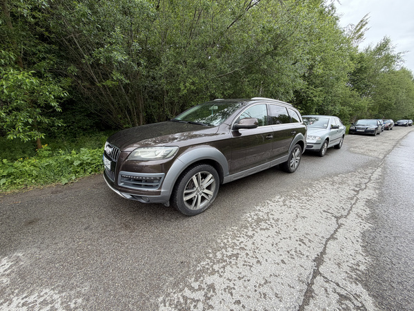 Vahetan või müün Audi Q7 2011