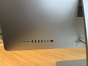 iMac 27 дюймов, конец 2013 г. (4 фото из 10)