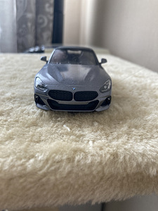 Kinsmart bmw z4 (1 foto / 3)