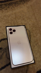 Продам IPhone 11 pro 256gb (2 фото из 2)