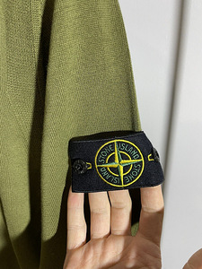 Stone Island (4 foto / 6)