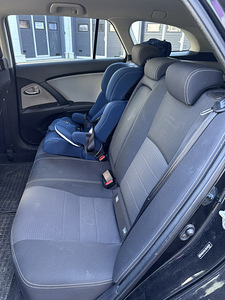 Toyota Avensis 1.8 108kW (6 foto / 9)