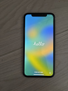 iPhone 11 (2 foto / 4)
