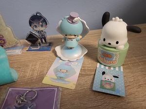 MILGRAM HATSUNE MIKU SANRIO GENSHIN HONKAI STARRAIL asjad (2 foto / 4)