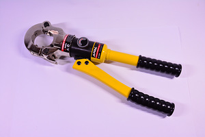 Alupex hüdraulilised presstangid 16-32mm PEX/AL/PEX, U press (3 foto / 5)