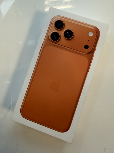 iPhone 17 Pro Max 1tb новый