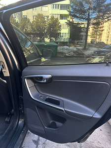 Volvo XC60, 2013. aasta. (11 foto / 12)