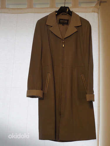 Женское пальто/плащ из натуральной кожи, размер 36/38 (фото #1)