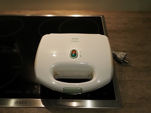 Võilevaröster Philips Comfort (Sandwich maker) (1 foto / 3)