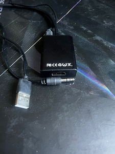VGA-HDMI Converter with Sound Cables./ VGA-HDMI konverter (2 foto / 3)