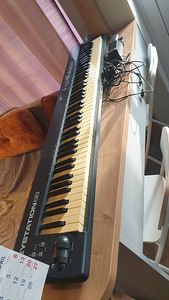 Müüa midi Keystation 88
