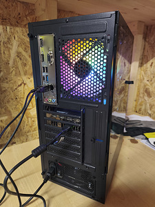 Mänguarvuti i3 12100f/RTX3070/16GB DDR4/2TB NVMe/650W (5 foto / 5)