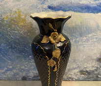 "OKSJON, art, pr" фарфоровая ваза с золотистой розой