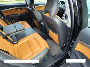 Volvo XC70 INSCRIPTION (14 foto / 15)