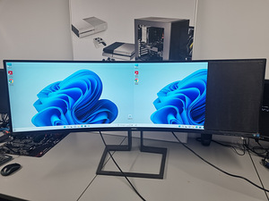 Монитор philips 49'' 498P9 / поврежден (1 фото из 2)