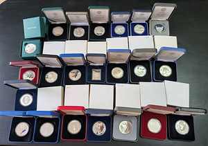 Euromeenemüntide komplekt 21 tk+hõbemark karbis (2 foto / 5)