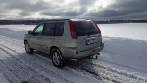 Nissan X-Trail, 2,2D, 2005A. (3 foto / 7)