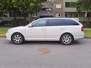 Škoda Octavia 1.9TDI TÜ 12/22 (2 foto / 9)
