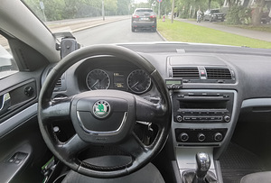 Škoda Octavia 1.9TDI TÜ 12/22 (5 foto / 9)