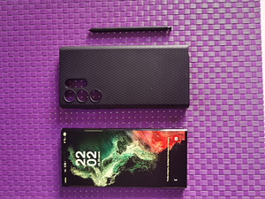 Samsung s22 ultra 12 / 256 gb (2 sim) (1 foto / 5)