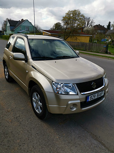 Suzuki Grand Vitara 1,6L 2007 (2 foto / 15)