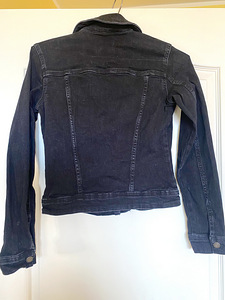 Pintsak Bershka, suurus XS (2 foto / 2)