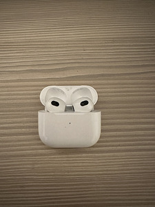 Airpods 3 (2 foto / 3)